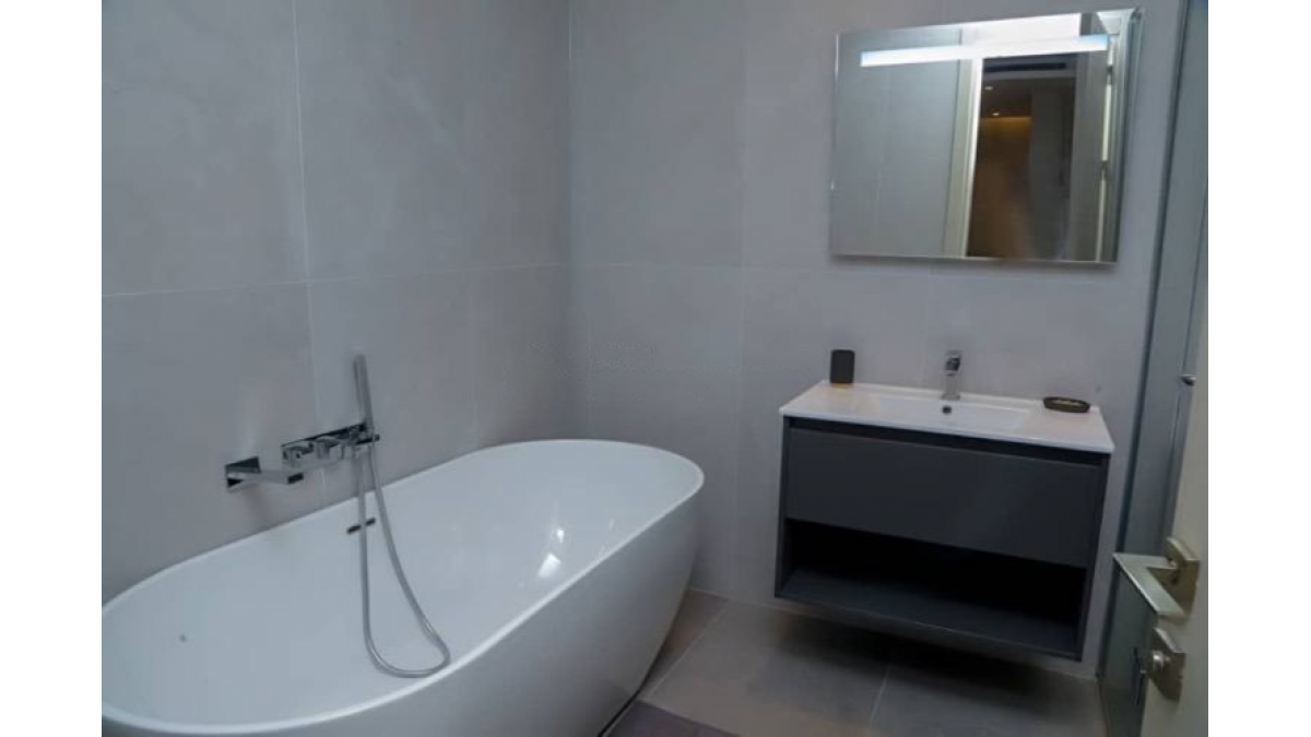 Luxury Studio Apartment for Short Let in Cantonments, Accra
