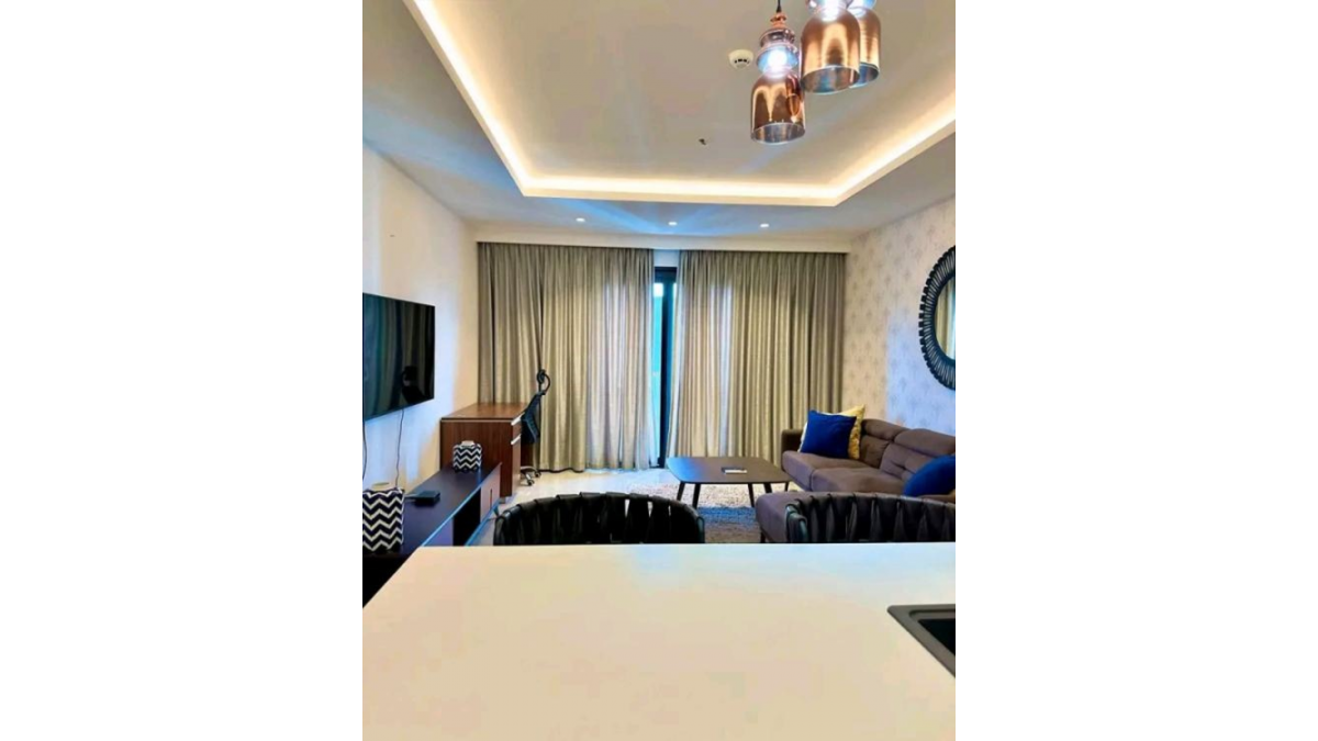 Luxury Furnished 1-Bedroom Apartment with Pool and Gym in Airport Residential Area, Accra