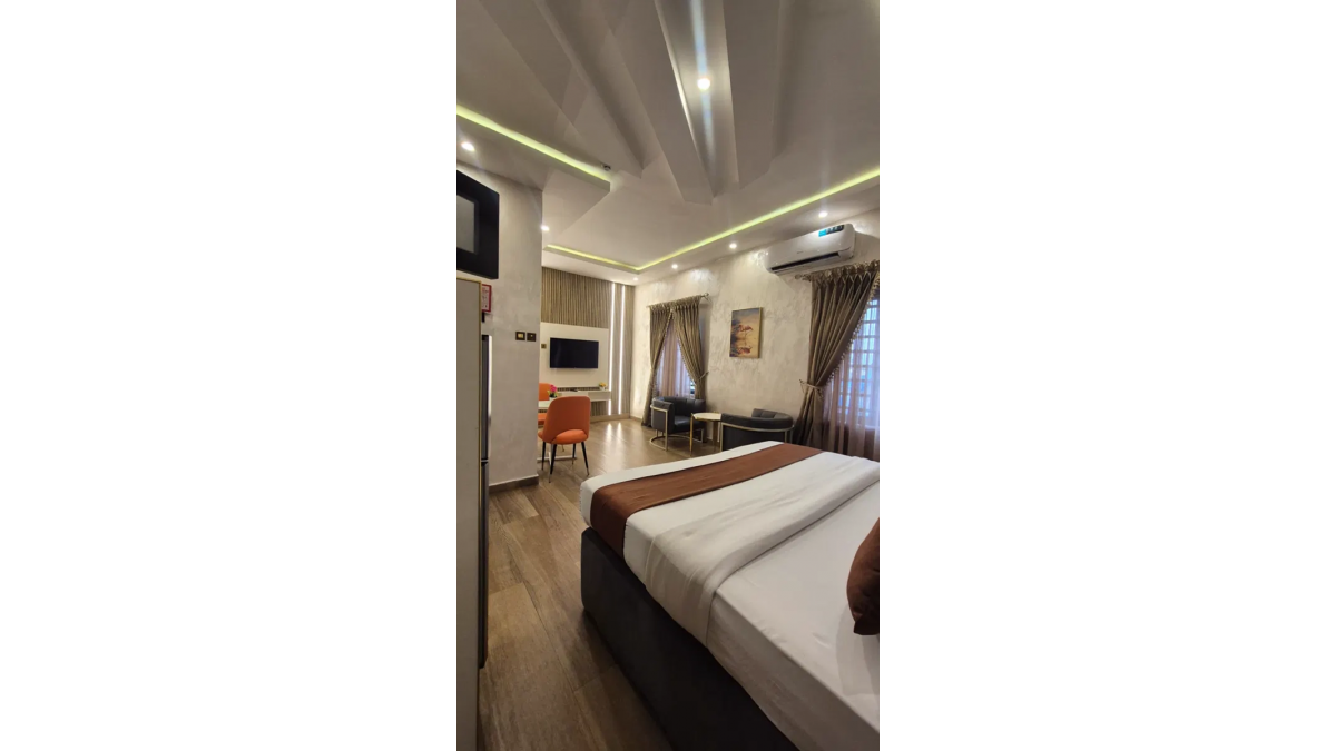 Luxury Furnished Studio Apartment for Short Let in Ikeja GRA