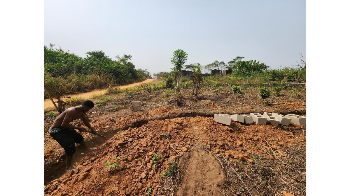 Fenced 1,729.485sqm Land for Sale Opposite Christopher University, Mowe, Ogun State