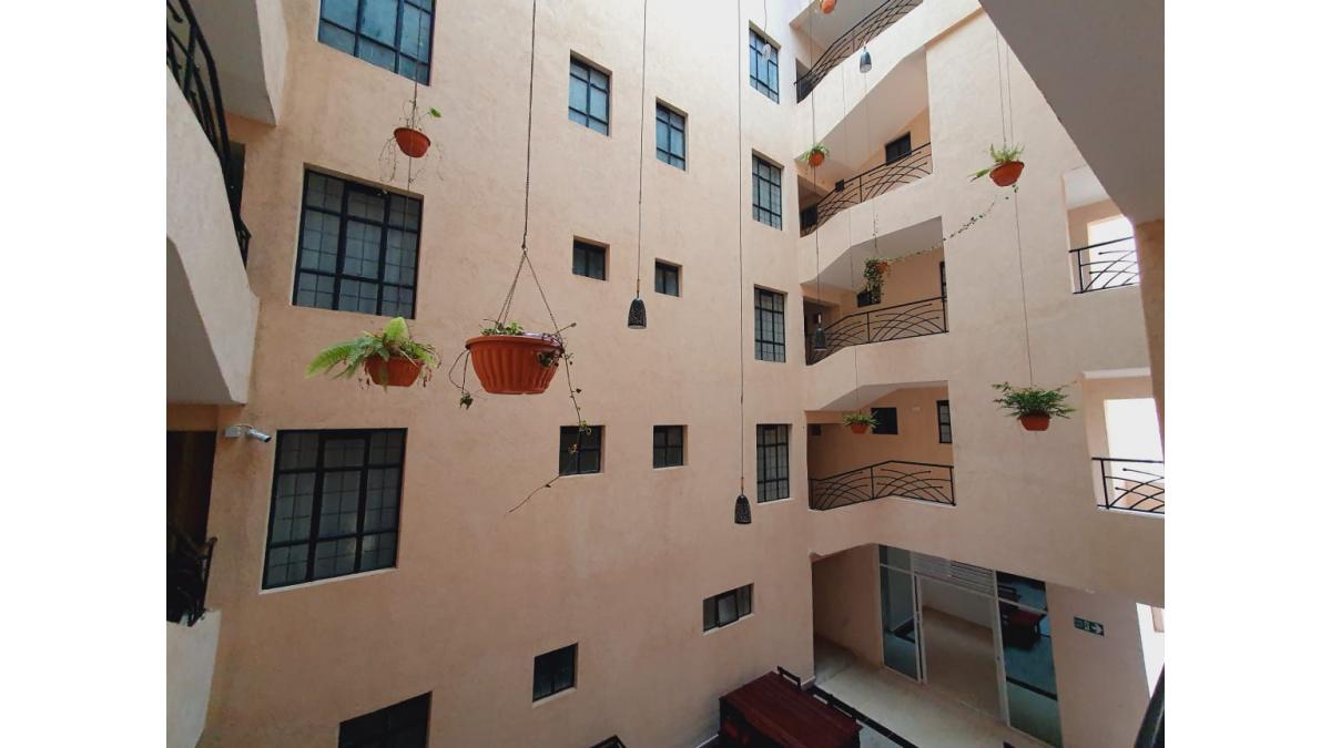 2 bed flat to let, Crown Lodge, Elystan Street - African Land