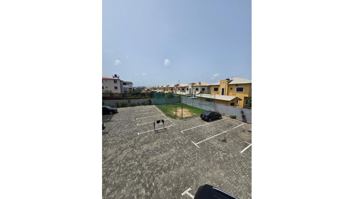 2 bed flat to let, Crown Lodge, Elystan Street - African Land