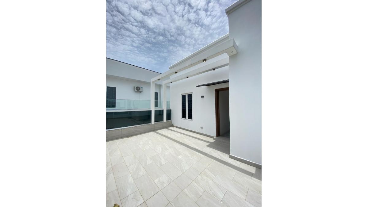 2 bed flat to let, Crown Lodge, Elystan Street - African Land