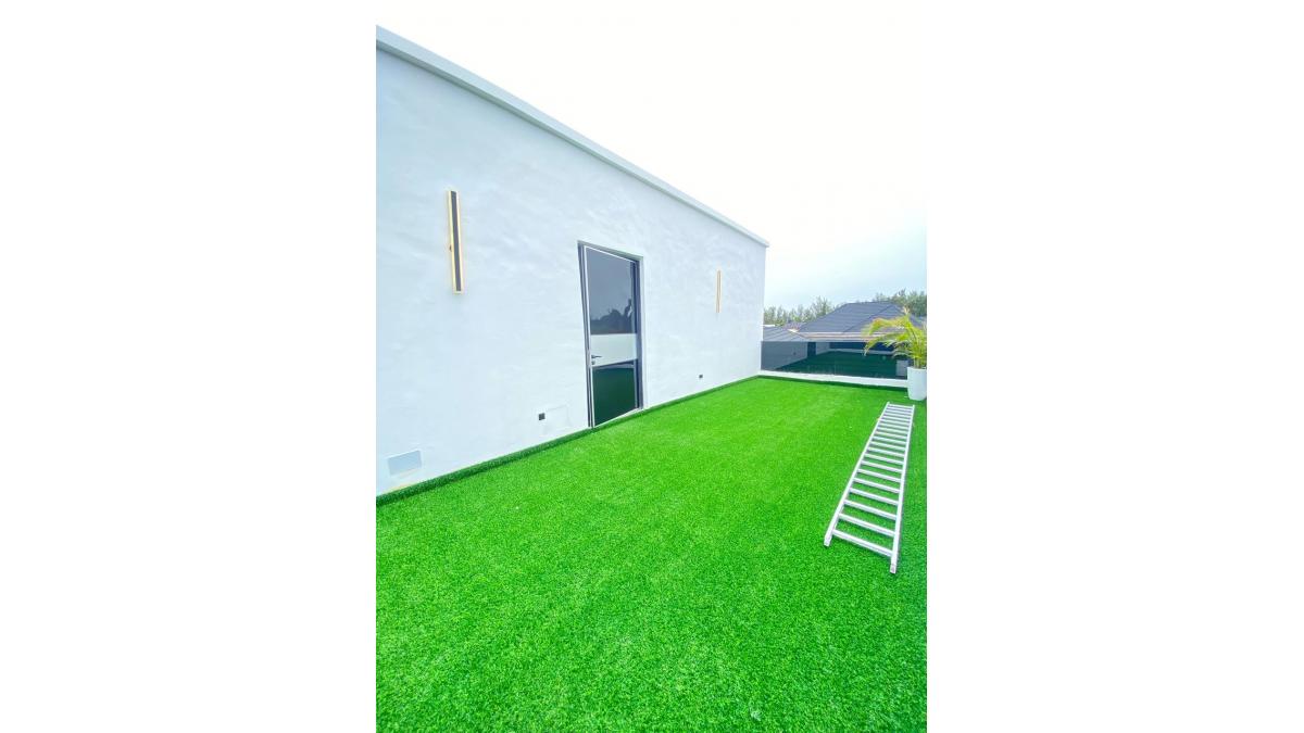 2 bed flat to let, Crown Lodge, Elystan Street - African Land