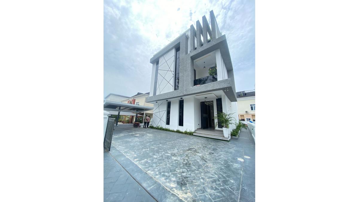 2 bed flat to let, Crown Lodge, Elystan Street - African Land