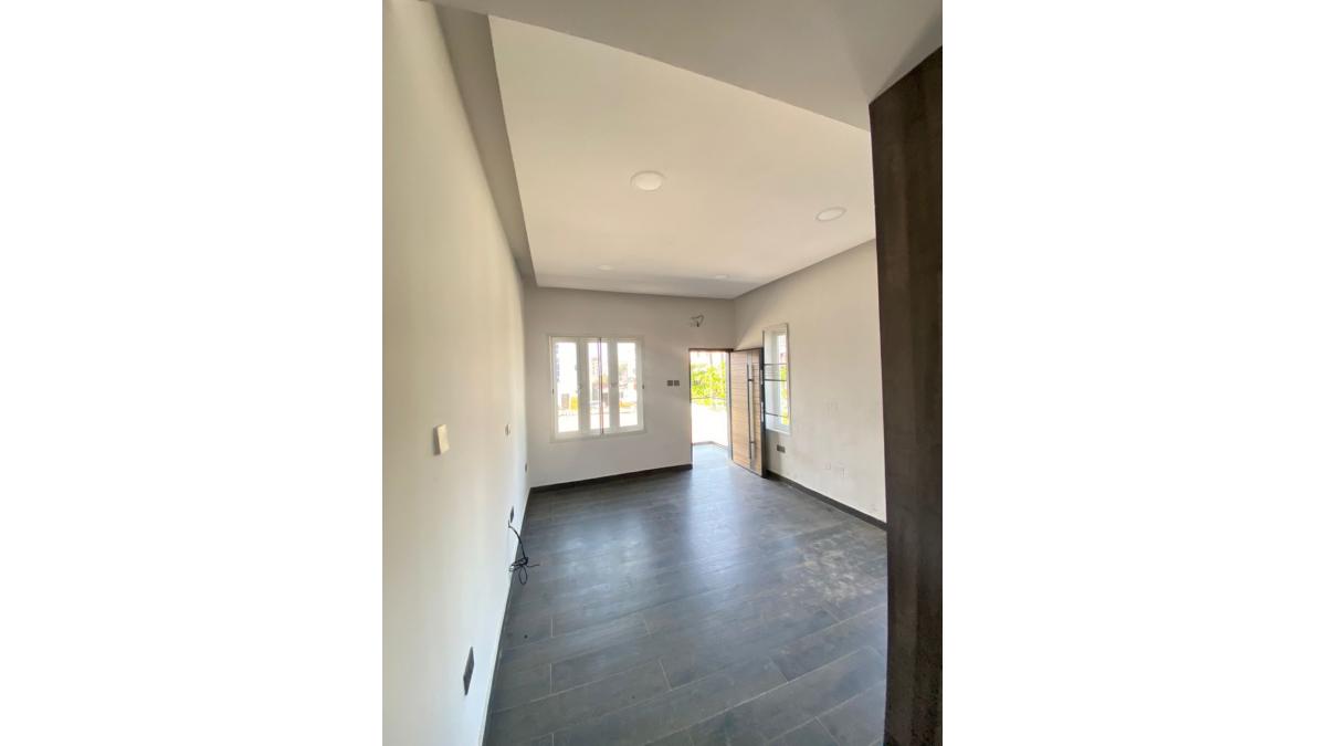 2 bed flat to let, Crown Lodge, Elystan Street - African Land