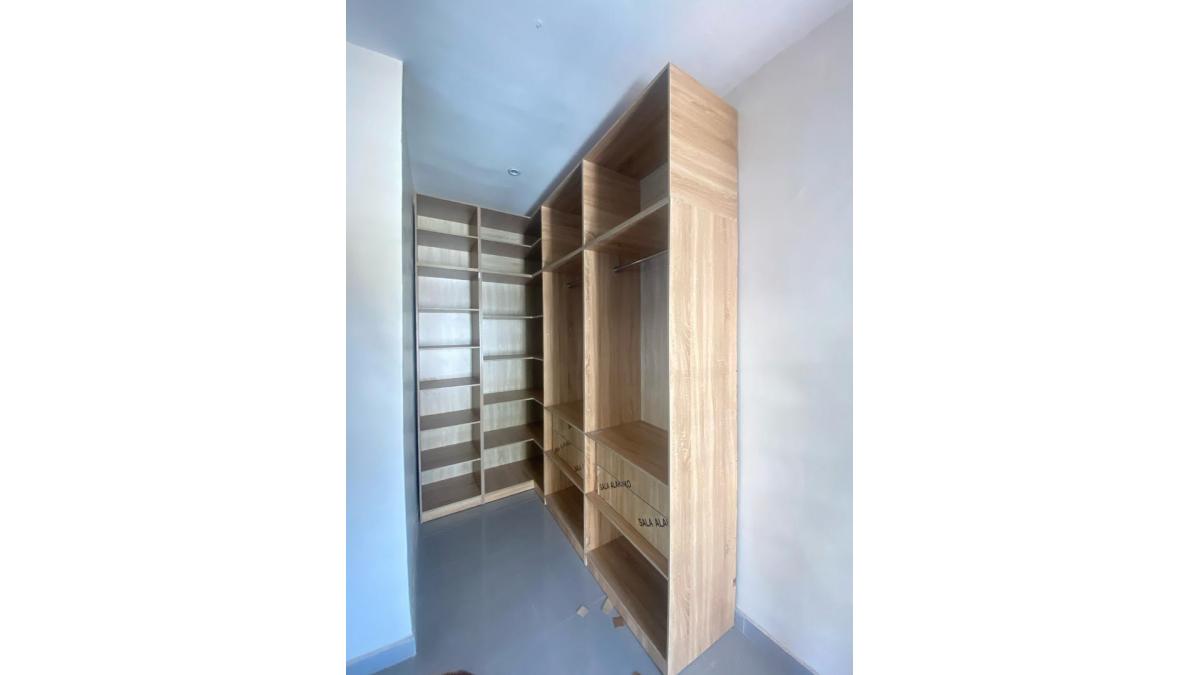 2 bed flat to let, Crown Lodge, Elystan Street - African Land