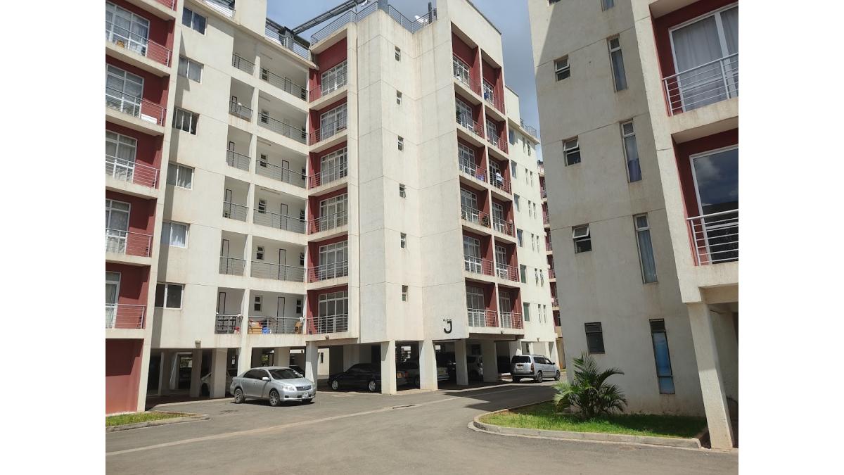 2 bed flat to let, Crown Lodge, Elystan Street - African Land