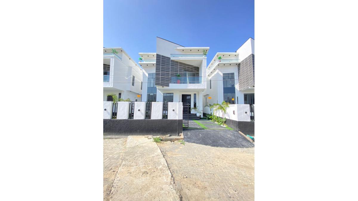 2 bed flat to let, Crown Lodge, Elystan Street - African Land