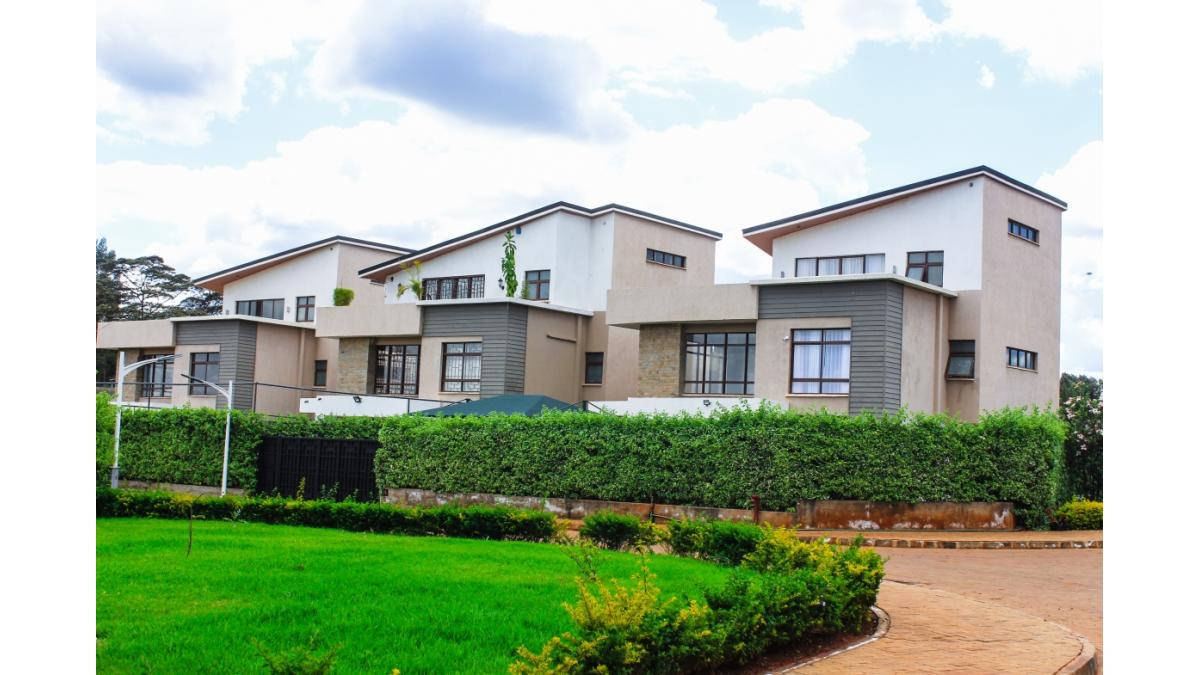 2 bed flat to let, Crown Lodge, Elystan Street - African Land
