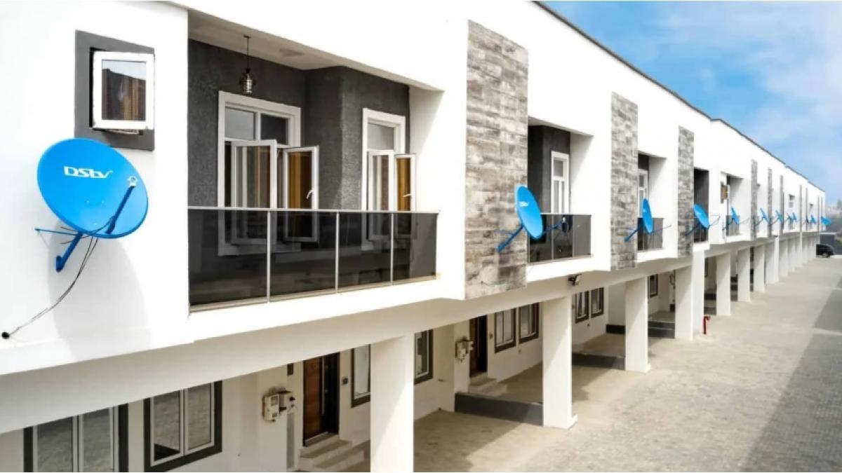 Victoria Crest 4 Waterview – Completed Deluxe Residences in Ikota