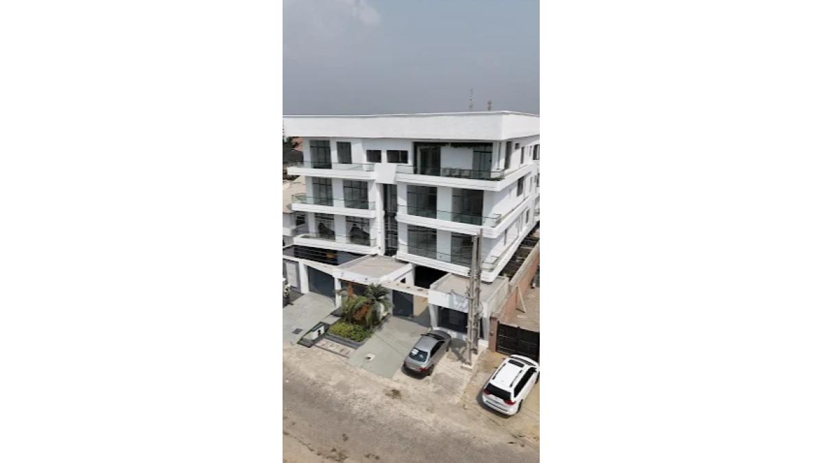 2 bed flat to let, Crown Lodge, Elystan Street - African Land