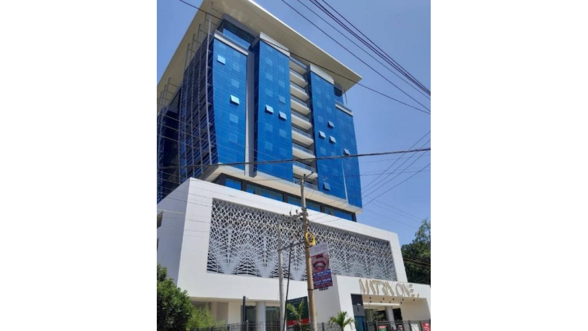 2 bed flat to let, Crown Lodge, Elystan Street - African Land