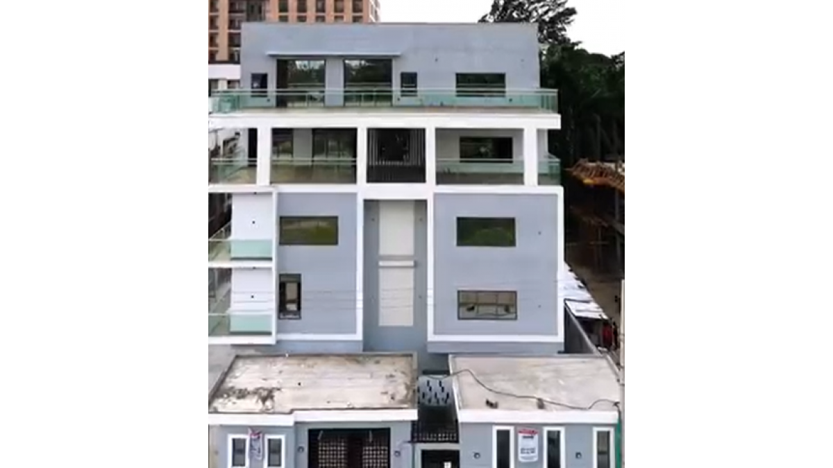 2 bed flat to let, Crown Lodge, Elystan Street - African Land