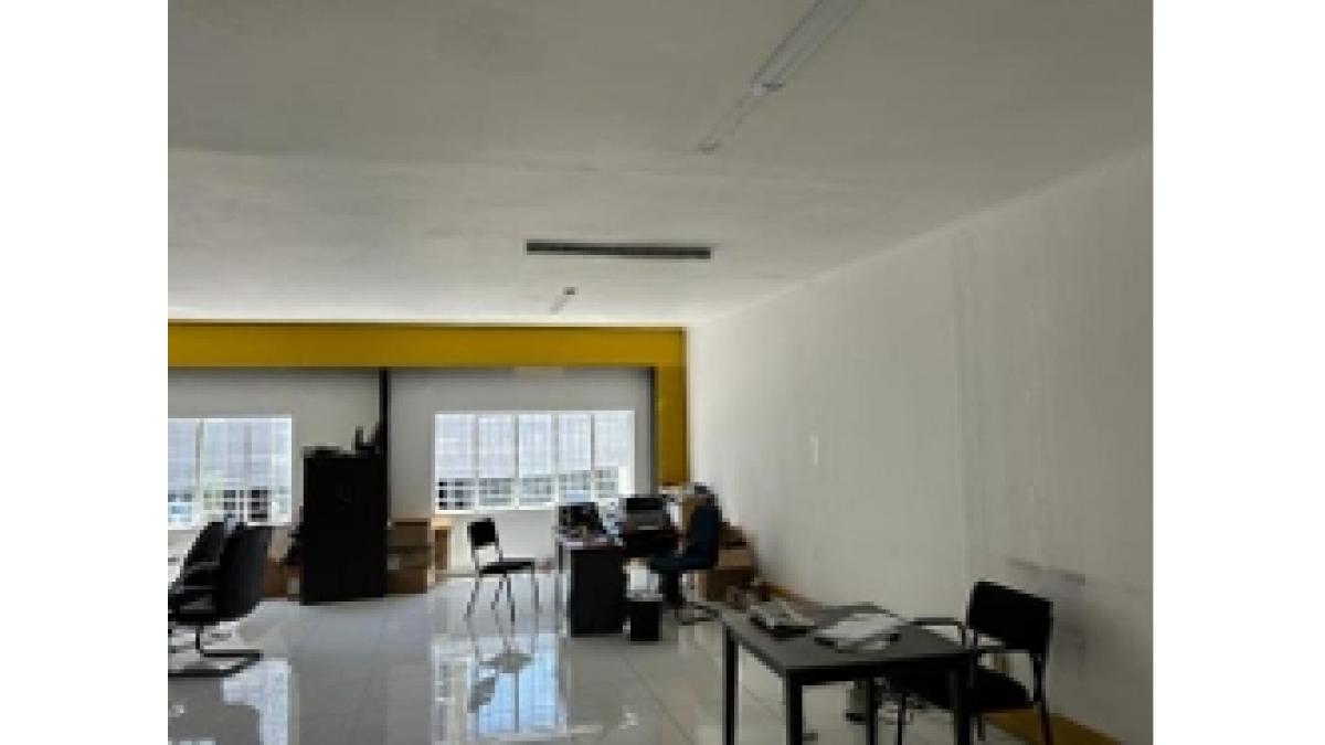 2 bed flat to let, Crown Lodge, Elystan Street - African Land