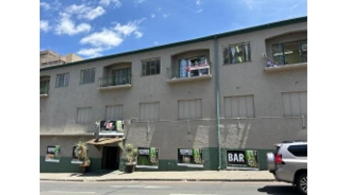 2 bed flat to let, Crown Lodge, Elystan Street - African Land