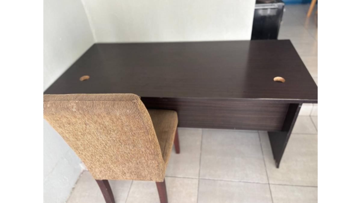 2 bed flat to let, Crown Lodge, Elystan Street - African Land