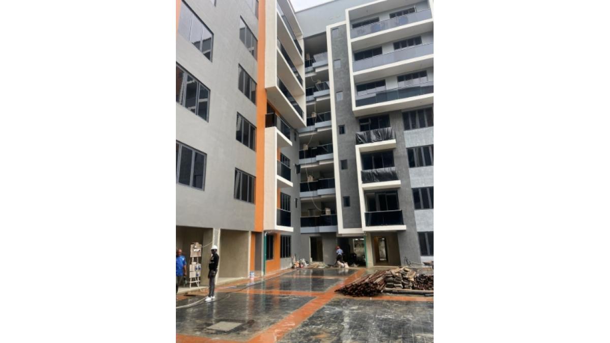 2 bed flat to let, Crown Lodge, Elystan Street - African Land