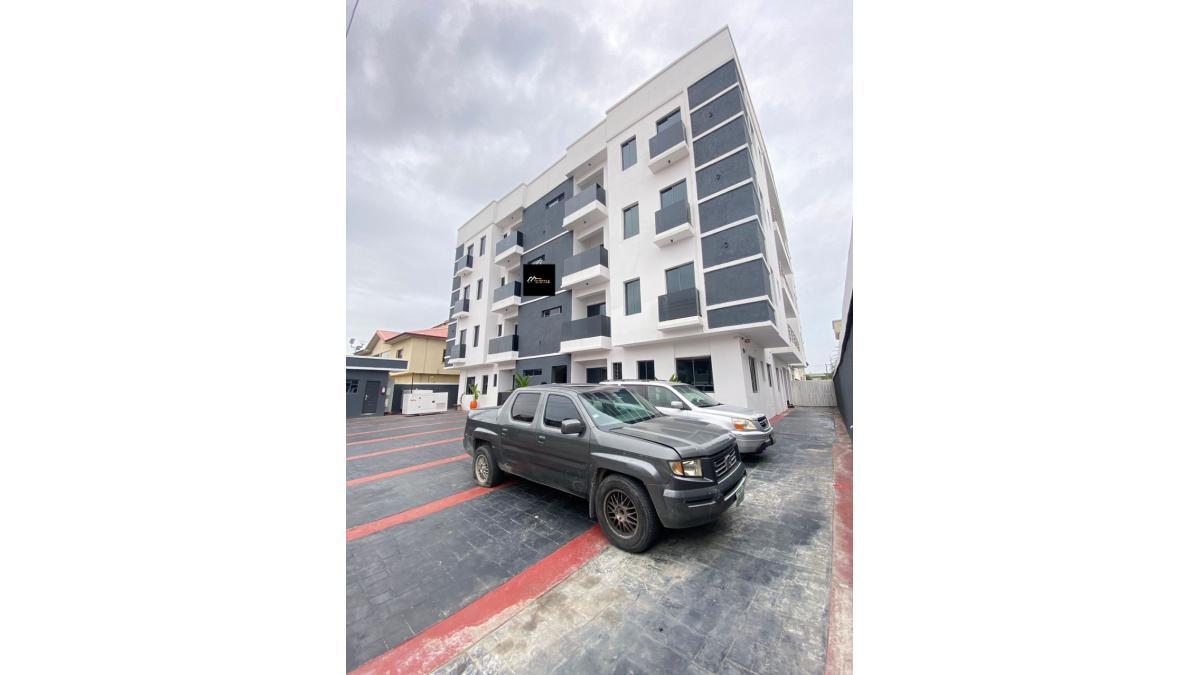 FOR SALE – 3 Bedroom Apartment with Elevator & BQ