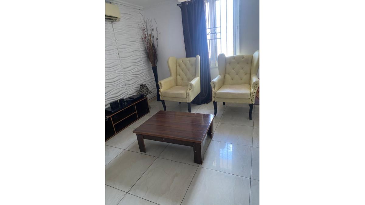 2 bed flat to let, Crown Lodge, Elystan Street - African Land