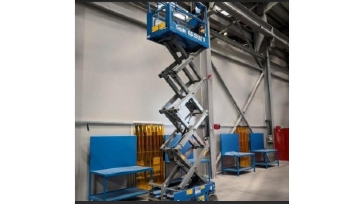 30 Metres Scissor Lift for Sale – Tsado, Ghana