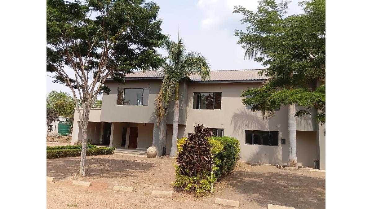 2 bed flat to let, Crown Lodge, Elystan Street - African Land