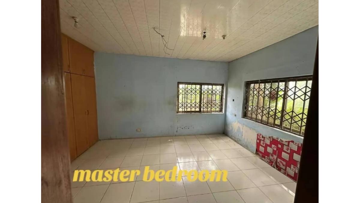 2 bed flat to let, Crown Lodge, Elystan Street - African Land
