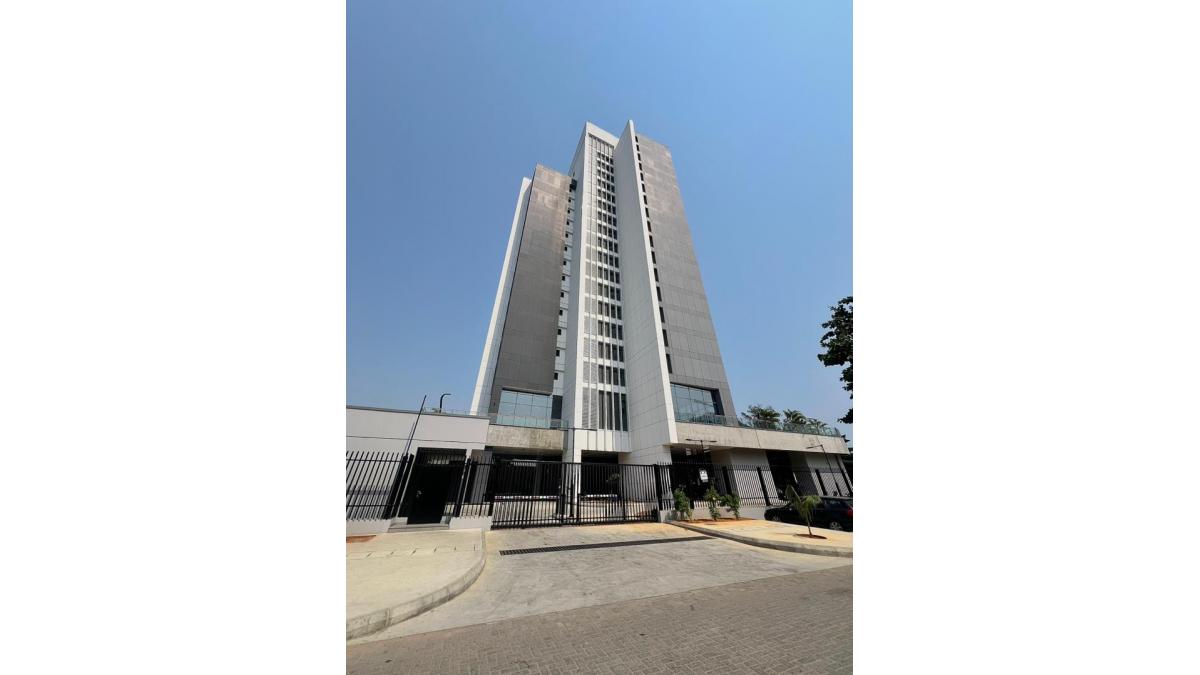 2 bed flat to let, Crown Lodge, Elystan Street - African Land