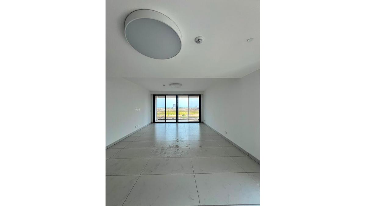 2 bed flat to let, Crown Lodge, Elystan Street - African Land