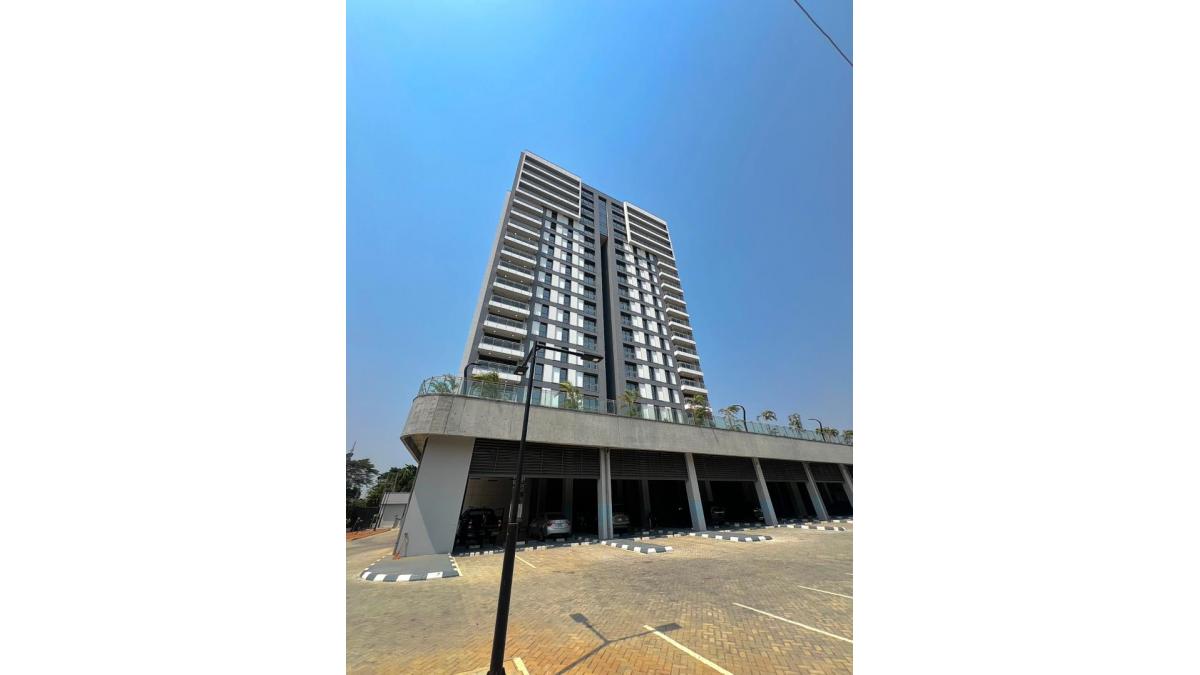 2 bed flat to let, Crown Lodge, Elystan Street - African Land