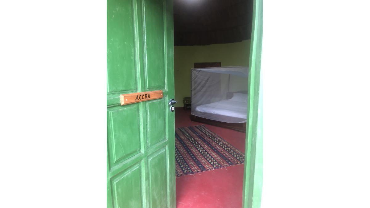 2 bed flat to let, Crown Lodge, Elystan Street - African Land