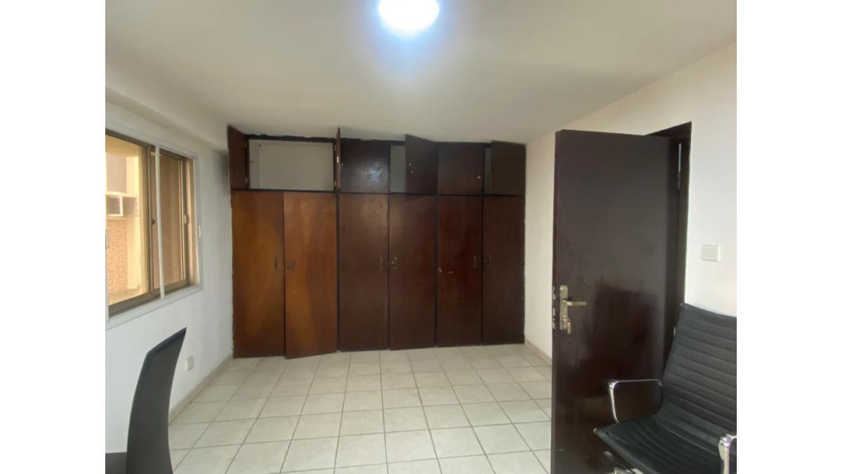 2 bed flat to let, Crown Lodge, Elystan Street - African Land