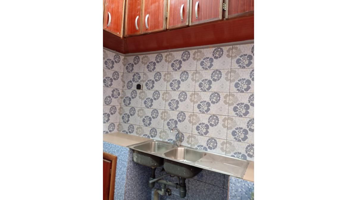 2 bed flat to let, Crown Lodge, Elystan Street - African Land