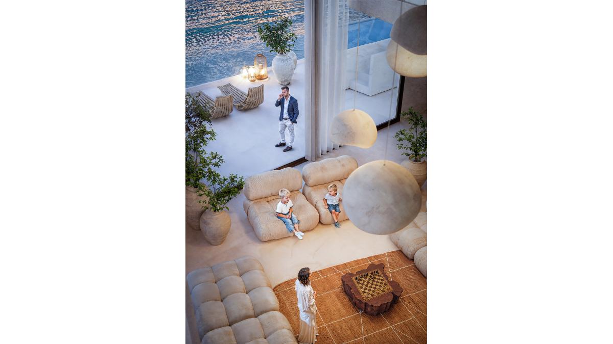 2 bed flat to let, Crown Lodge, Elystan Street - African Land