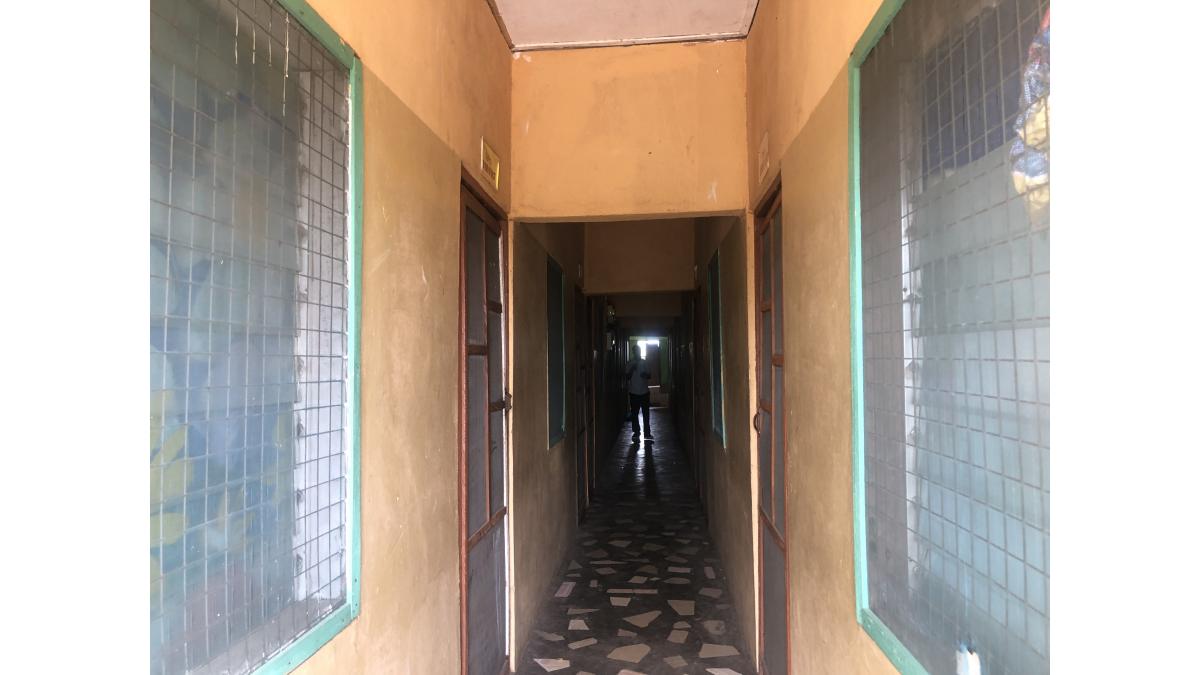 2 bed flat to let, Crown Lodge, Elystan Street - African Land