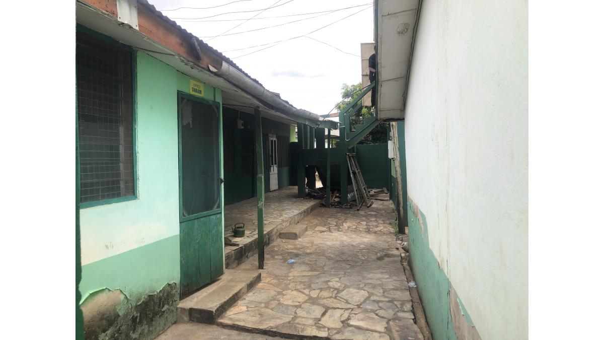 2 bed flat to let, Crown Lodge, Elystan Street - African Land