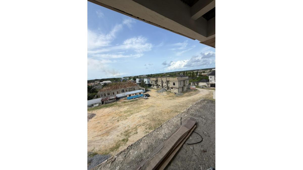 Luxury 3-Bedroom Ensuite Home at Halley Vine Residences, Sangotedo