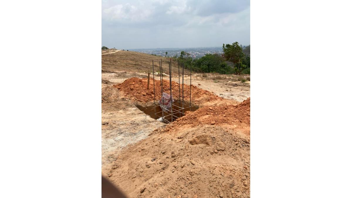 2 bed flat to let, Crown Lodge, Elystan Street - African Land