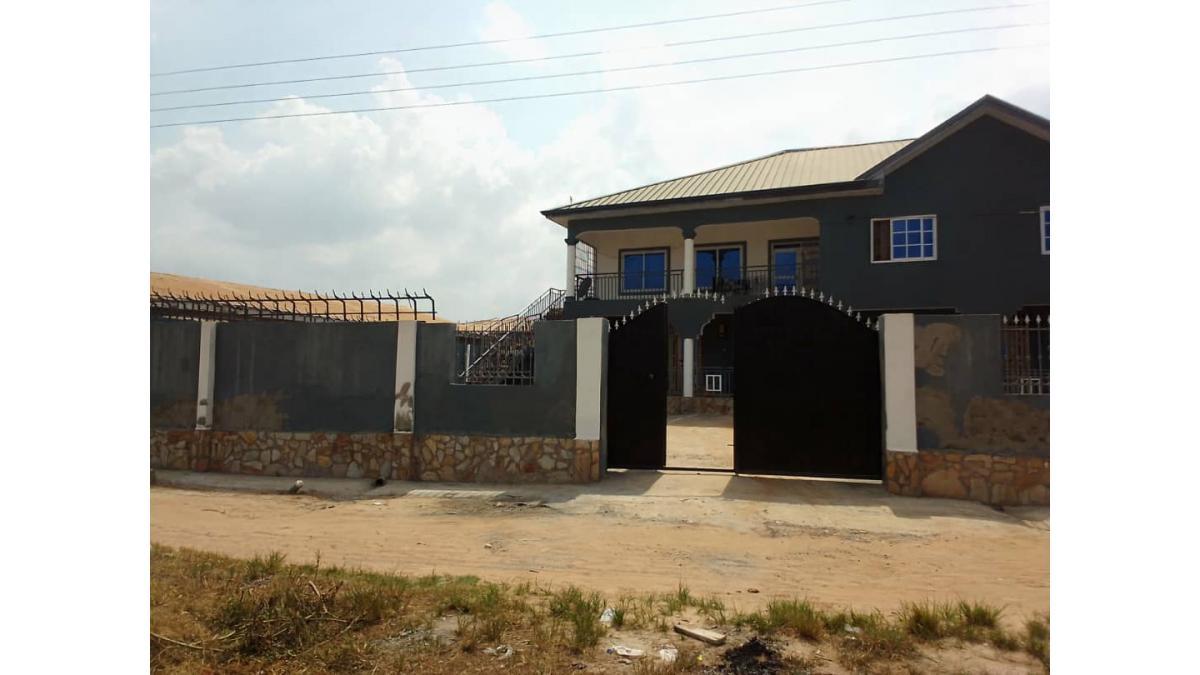 Gated 1-Storey Apartment Block for Sale – Tor Estate, Afienya (Off Tema–Akosombo Road)