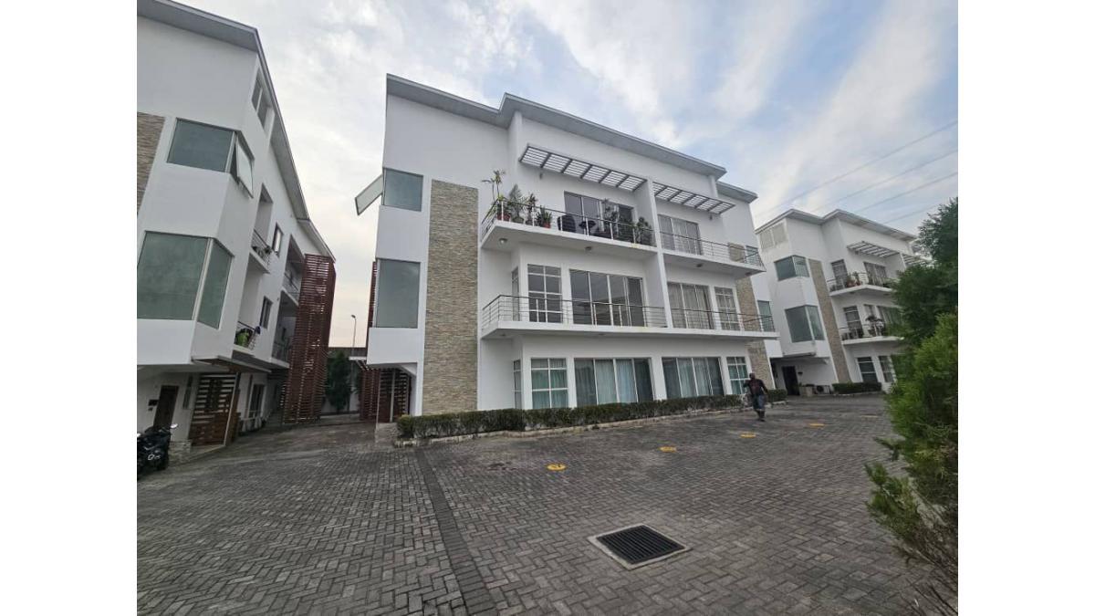 Luxury 3-Bedroom Apartment with BQ for Sale in Banana Island, Ikoyi, Lagos